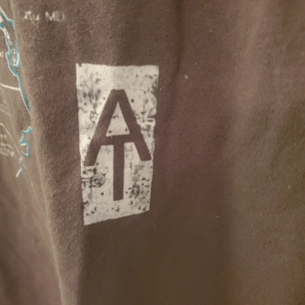NWOT Men's Gray Appalachian Trail Map T Shirt - Picture 6 of 7
